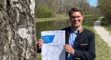 Stadtwerke Olching - Urkunde für klimaneutrales Unternehmen